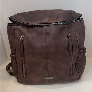 CLUCI 100% Leather Brown Backpack Multi Zip Pockets Water Holders Travel Bag